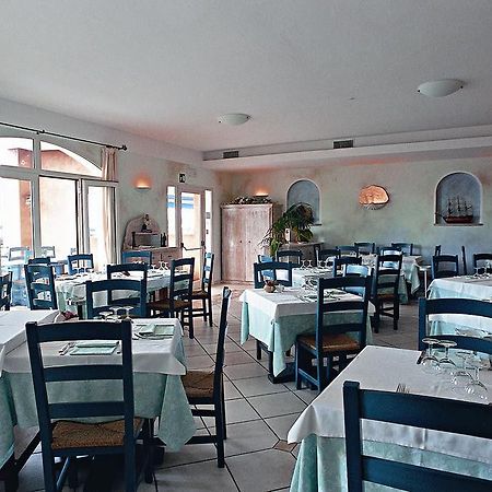 Hotel Del Porto Cannigione Luaran gambar